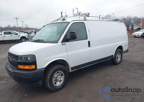 2019 Chevrolet Express 2500 Work Van из США, поврежденный, VIN 1GCWGAFG1K1146372